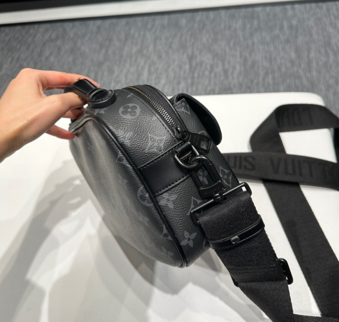 【モダン★エレガント】ルイヴィトン Sロック・スリングバッグ